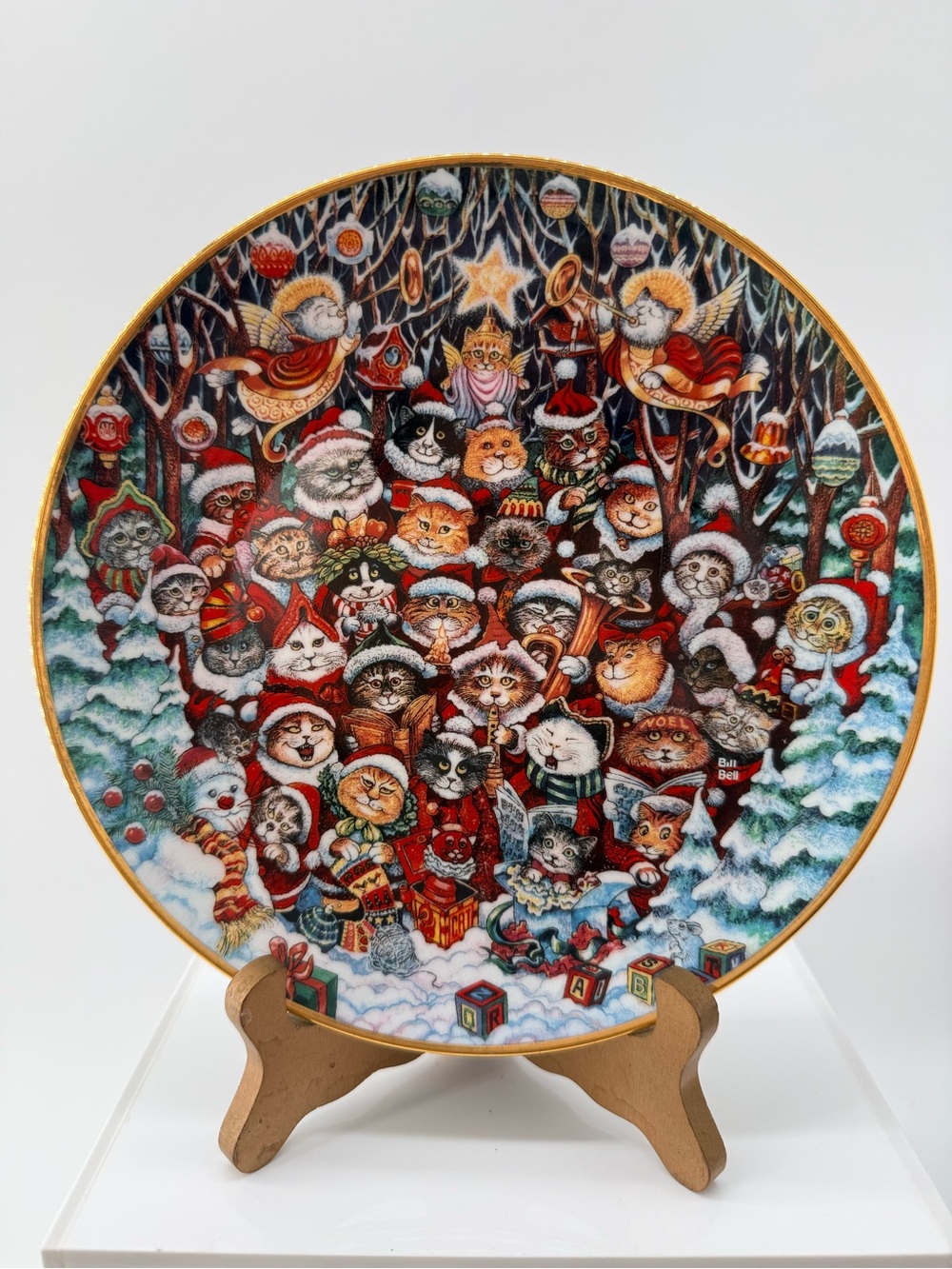 Franklin Mint Festive Cats Holiday Plate - Red, Green, Gold